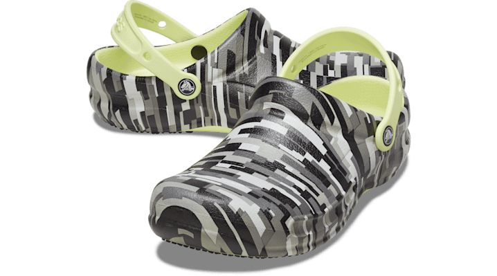 Sneakers och skor Crocs Bistro Graphic Work Clogs Svart | 204044-068, 1