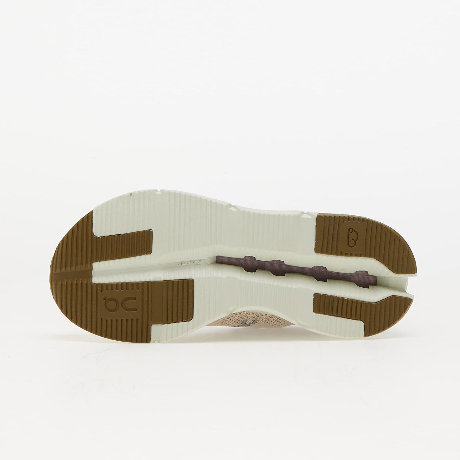 Sneakers och skor On Running Cloudnova W Vit | 26.97885, 1