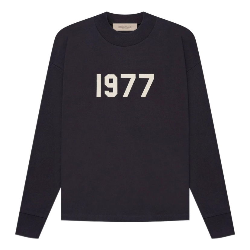 T-shirt Fear of God Essentials 1977 Long Sleeve T-Shirt Svart | FOG-SS22-140