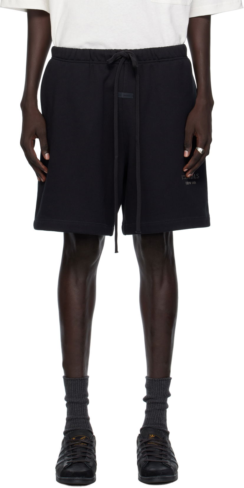 Shorts Fear of God ESSENTIALS Soccer Fleece Shorts Svart | 160SP252000F