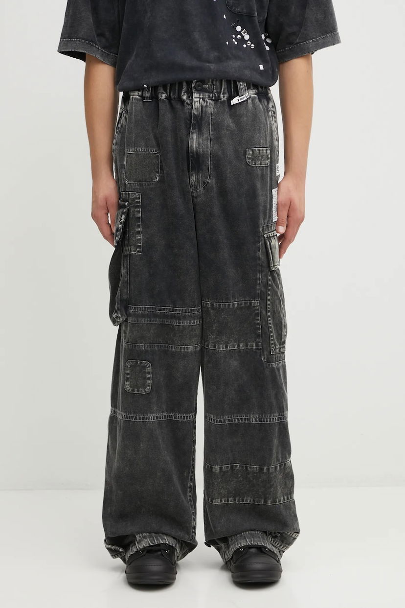 Cargo byxor Maison MIHARA YASUHIRO Maison MIHARA YASUHIRO REPAIR Patchwork Cargo Pants Svart | J15PT173