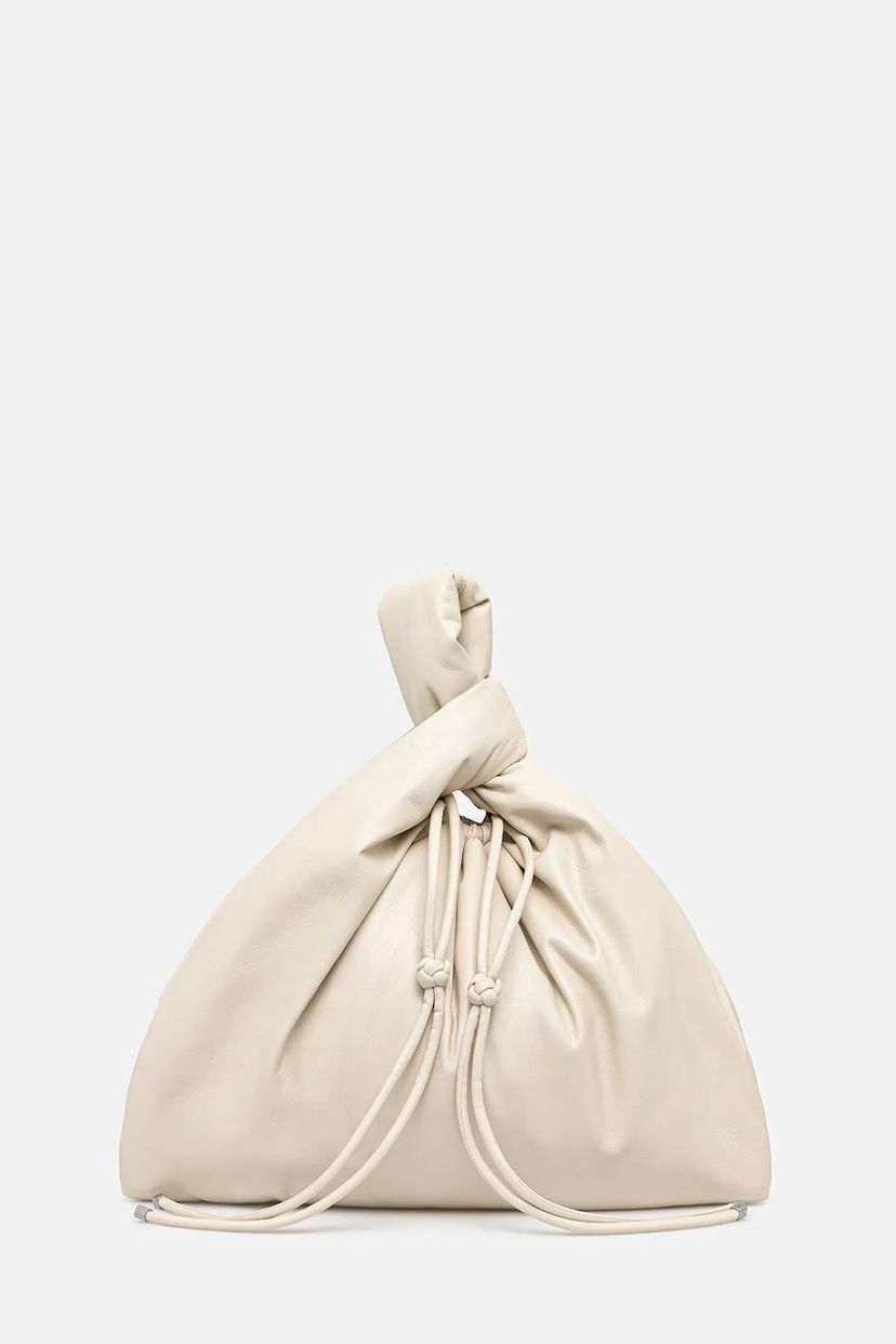 Handväska Nanushka Nanushka Jen Drawstring Large Bag Beige | NW25SSBG03893
