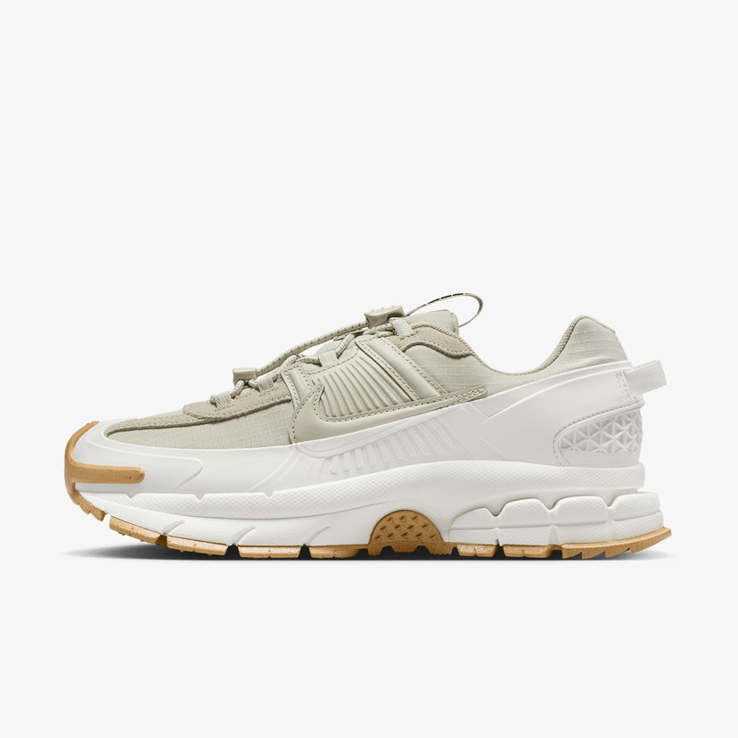 Sneakers och skor Nike W ZOOM VOMERO ROAM Beige | HQ2181-100