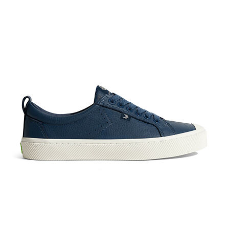 Sneakers och skor Cariuma OCA Low Premium Leather 40.5 Blå | 100104U50