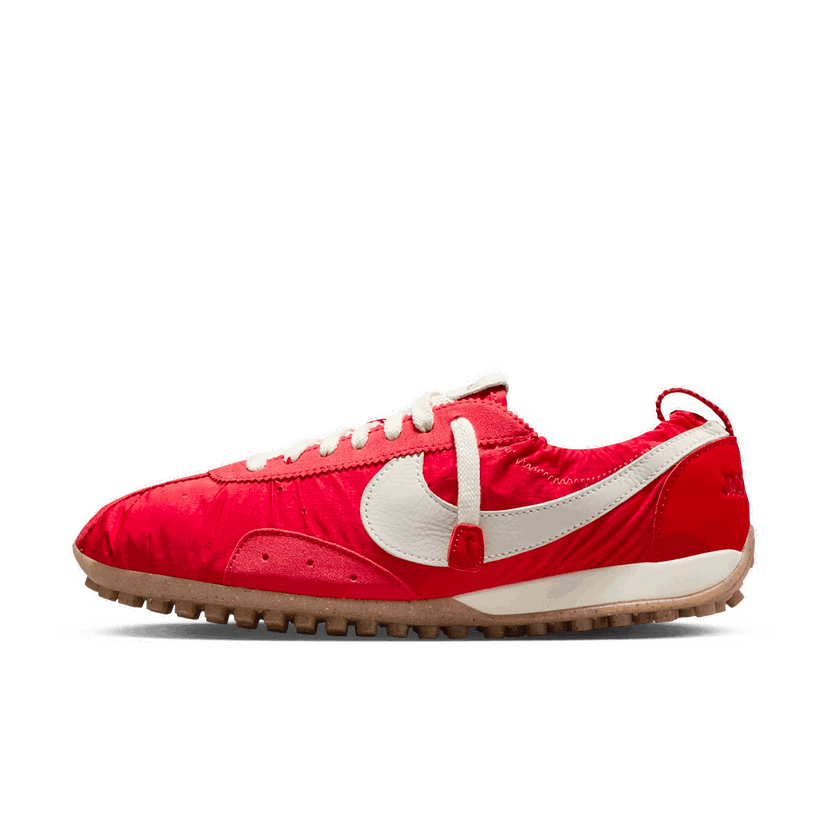 Sneakers och skor Nike Jacquemus x Moon Shoe 'University Red' Röd | HV8547-600