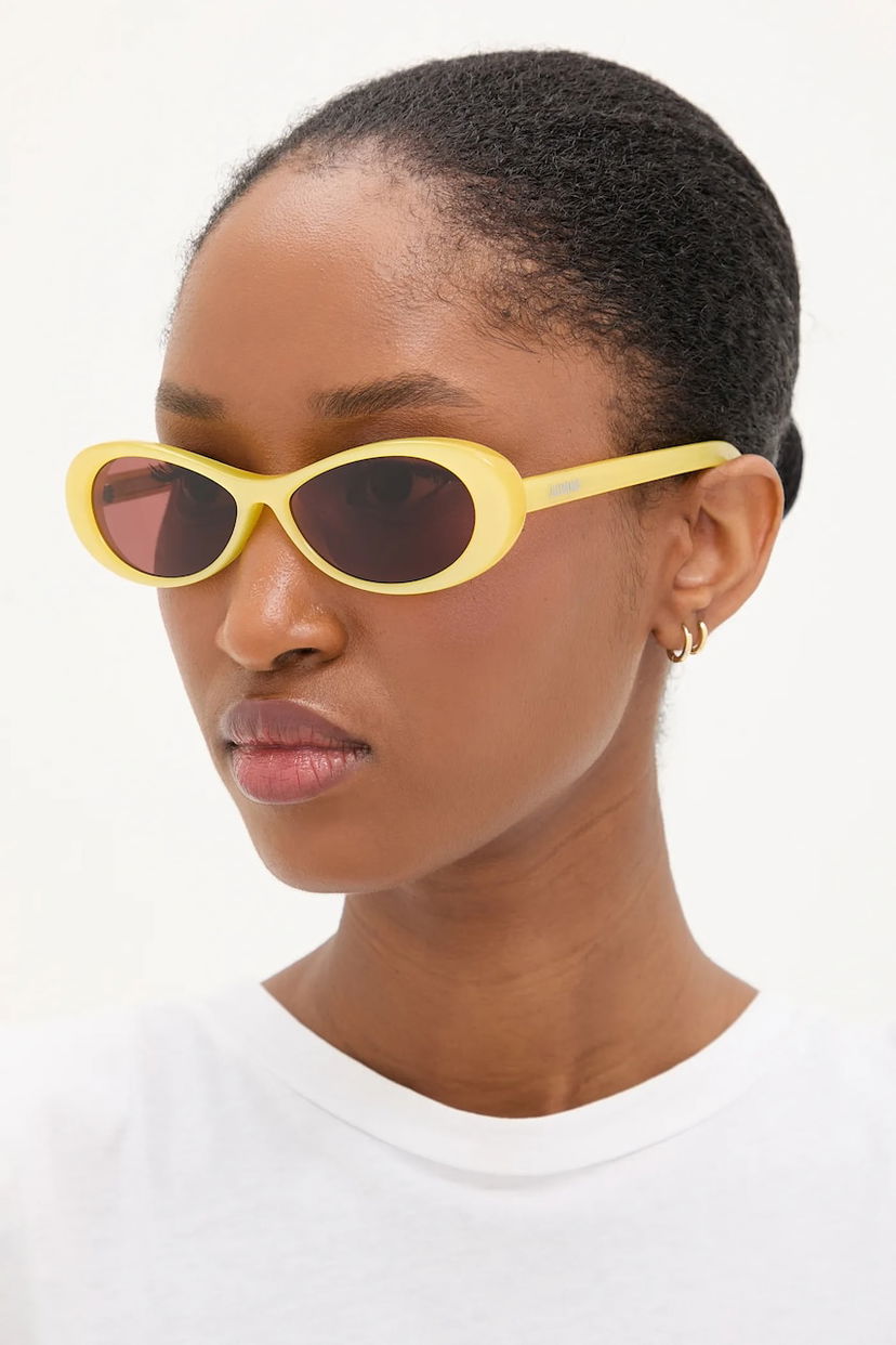 Solglasögon Jacquemus Jacquemus Nuvola Oval Sunglasses Gul | JAC135C4SUN