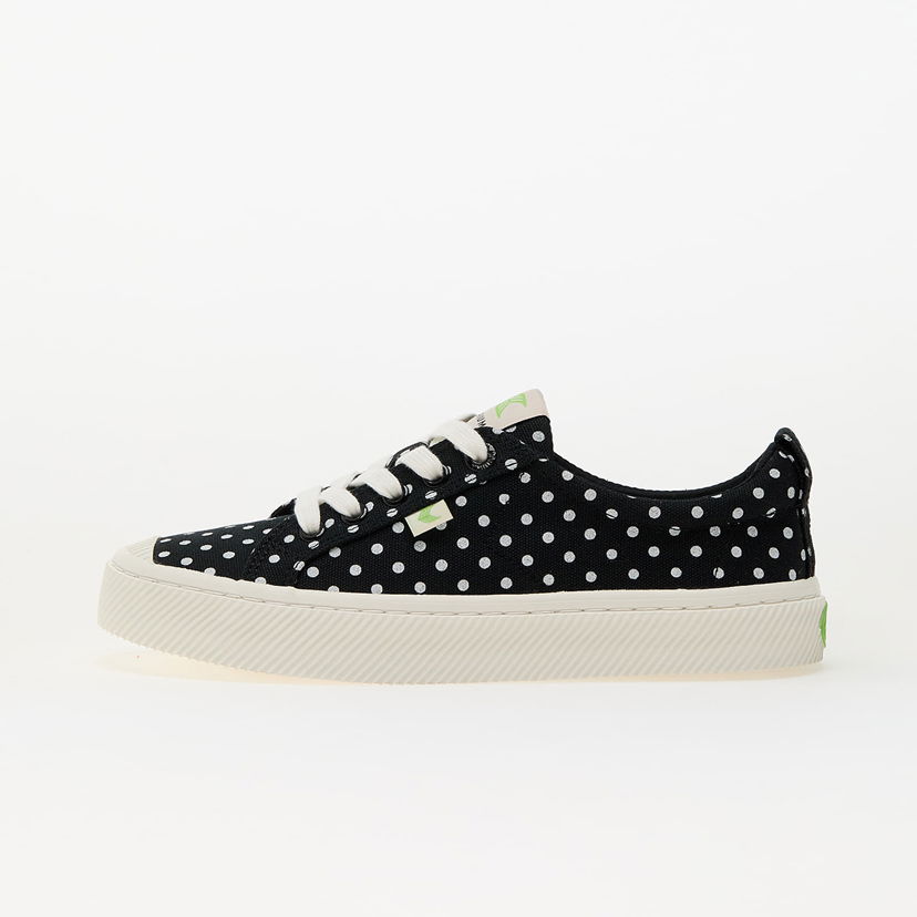 Sneakers och skor Cariuma Oca Low Black Polka Dots Svart | 100103B17 M