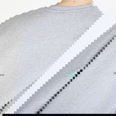 Sweatshirt Queens Dej Mi Radši Kytku V Květináči Crewneck Grå | QNS_042, 1