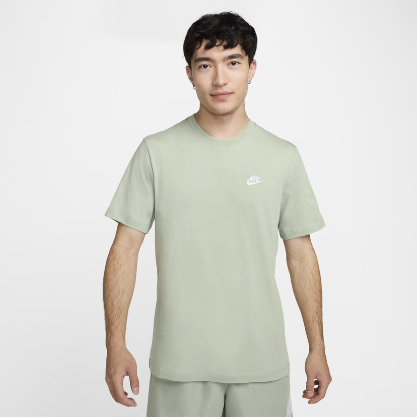 T-shirt Nike Sportswear Club Grön | AR4997-371