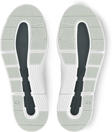 Sneakers och skor On Running The Roger Advantage W Vit | 48.99453, 1