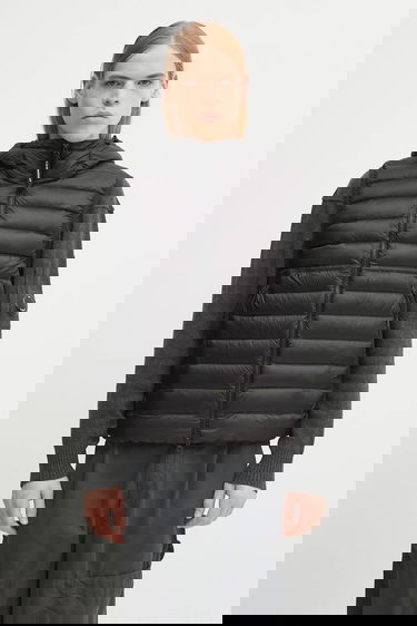 Väst C.P. Company C.P. Company Hooded Down Vest Svart | 19CMVE032A110416A, 0