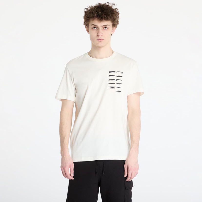 T-shirt CALVIN KLEIN Calvin Klein Jeans Men's Serif Box Graphic T-Shirt Vit | J30J327474 YAS