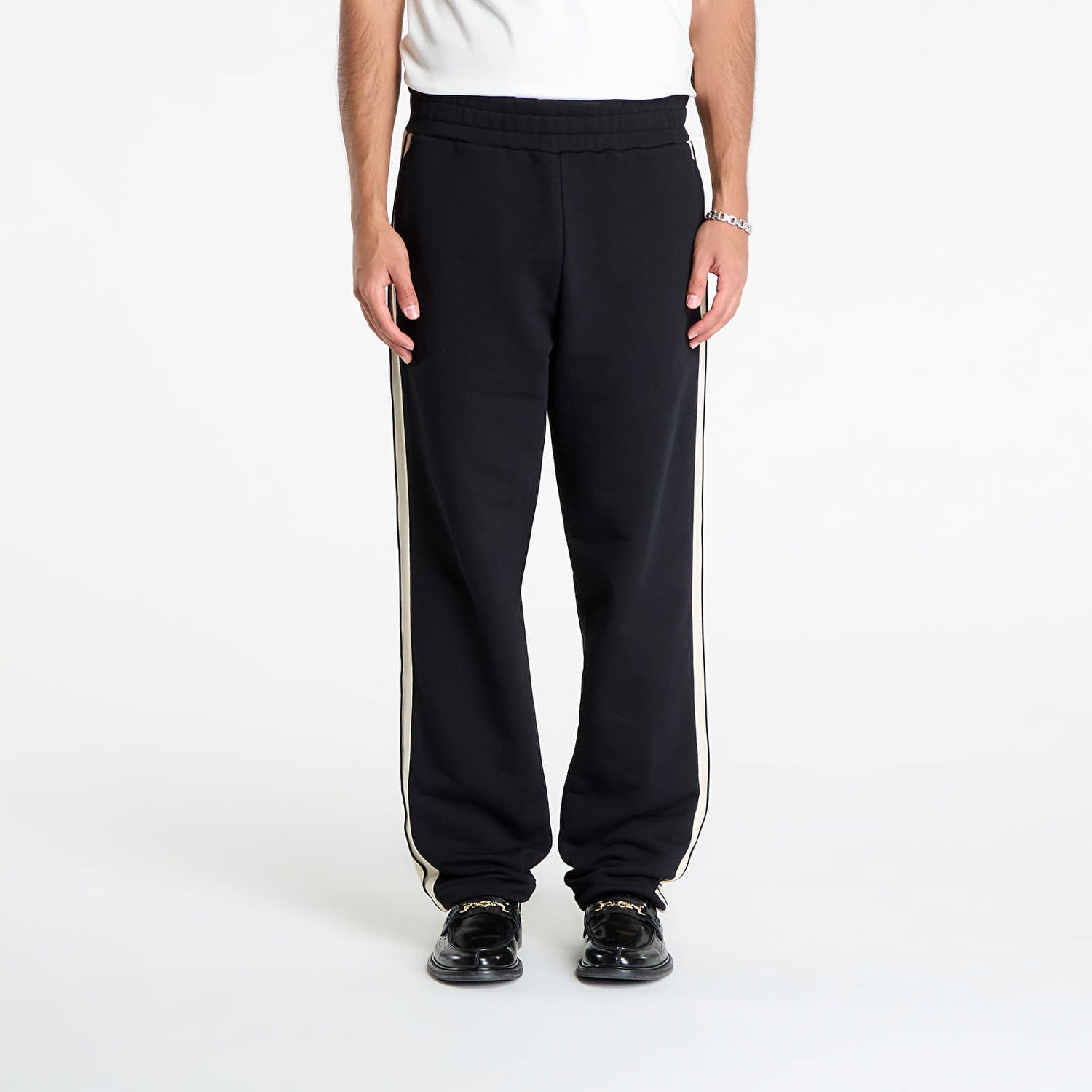 Träningsbyxor Palm Angels Palm Angels Curved Logo Track Sweatpants Svart | PMCH02KF25FLE0011003, 0