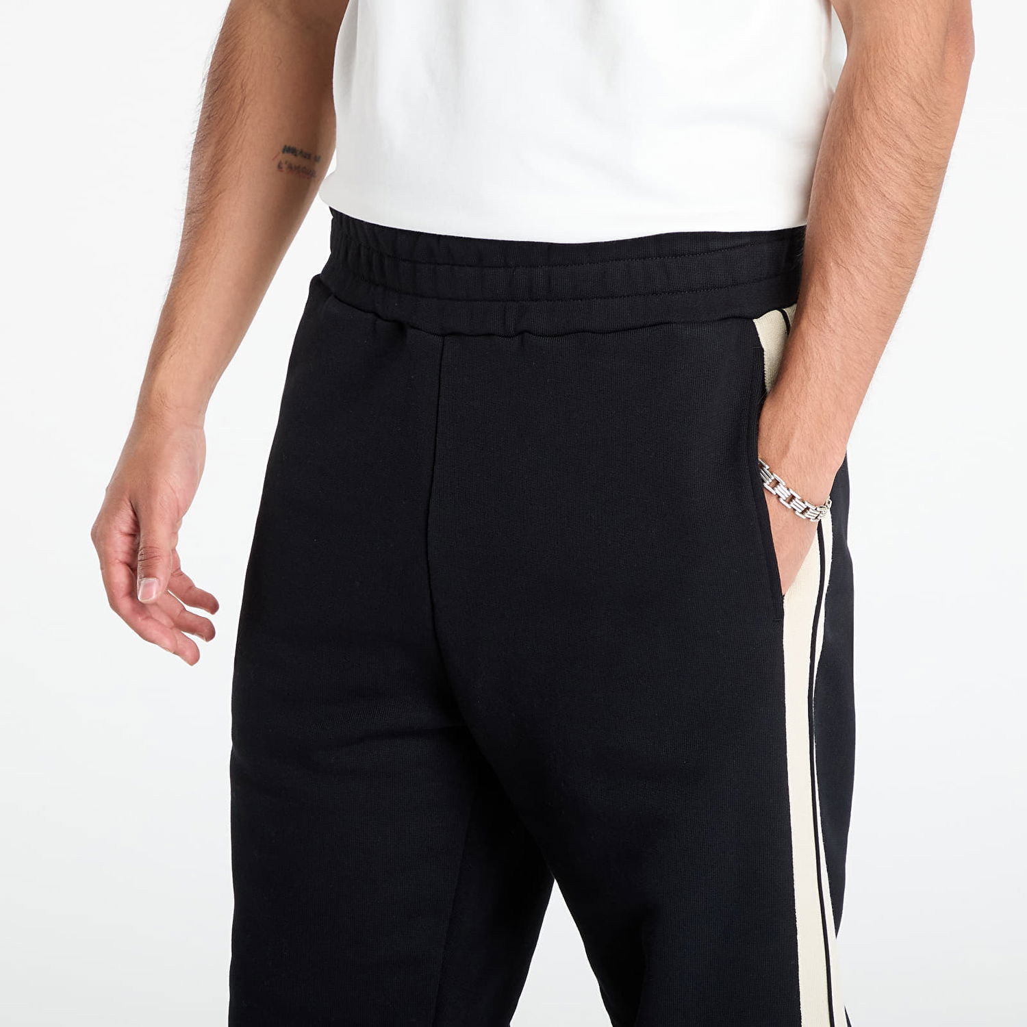 Träningsbyxor Palm Angels Palm Angels Curved Logo Track Sweatpants Svart | PMCH02KF25FLE0011003, 1
