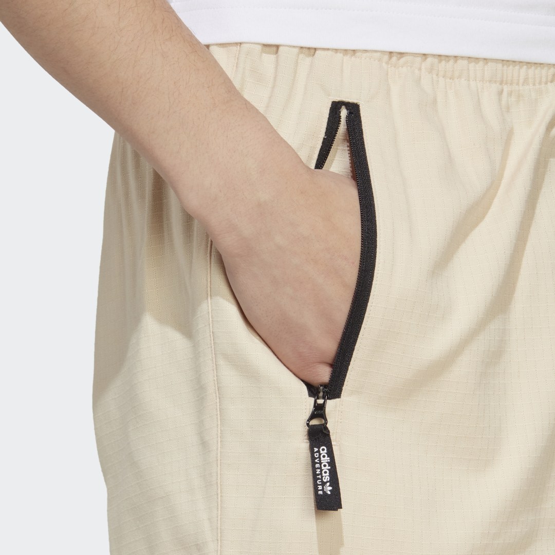Byxor och jeans adidas Originals Adventure Nature Awakening Cargo Trousers Beige | HR3506, 1