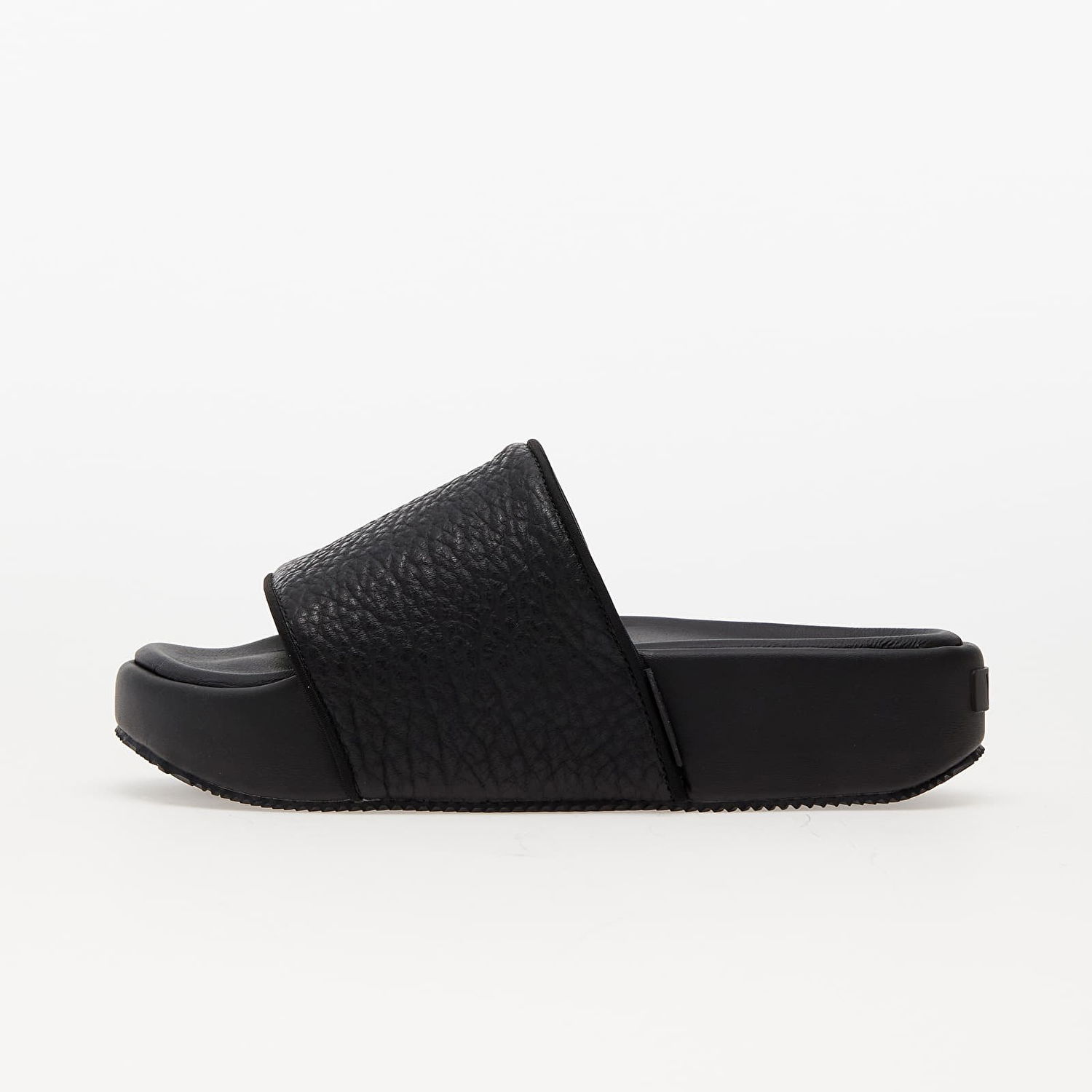 Sneakers och skor Y-3 Slide Svart | HR1940, 0