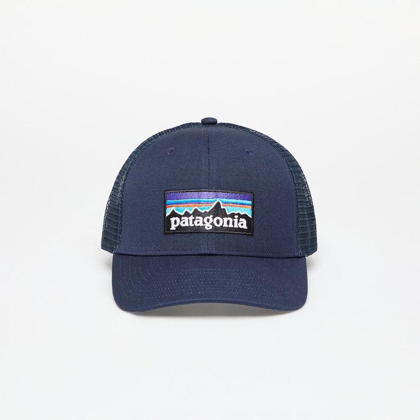 Hatt Patagonia Cap P-6 Logo Trucker Hat New Navy Universal Blå | 38289 NENA