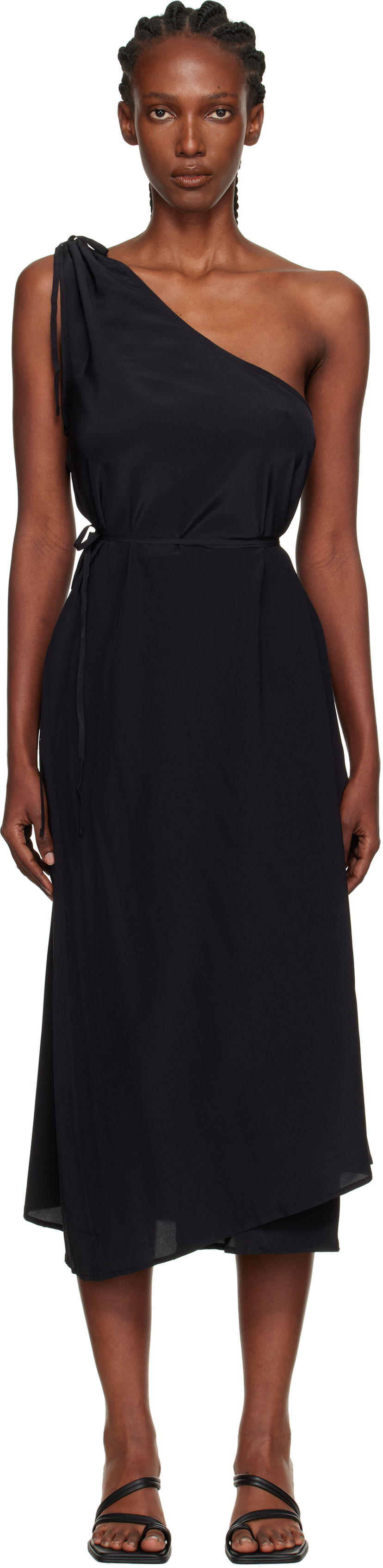 Klä Baserange Baserange One-Shoulder Midi Dress Svart | DRVI-SC-AU25