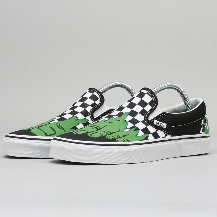 Sneakers och skor Vans Classic Slip-On Marvel hulk / Checkerboard Svart | VA38F7U44
