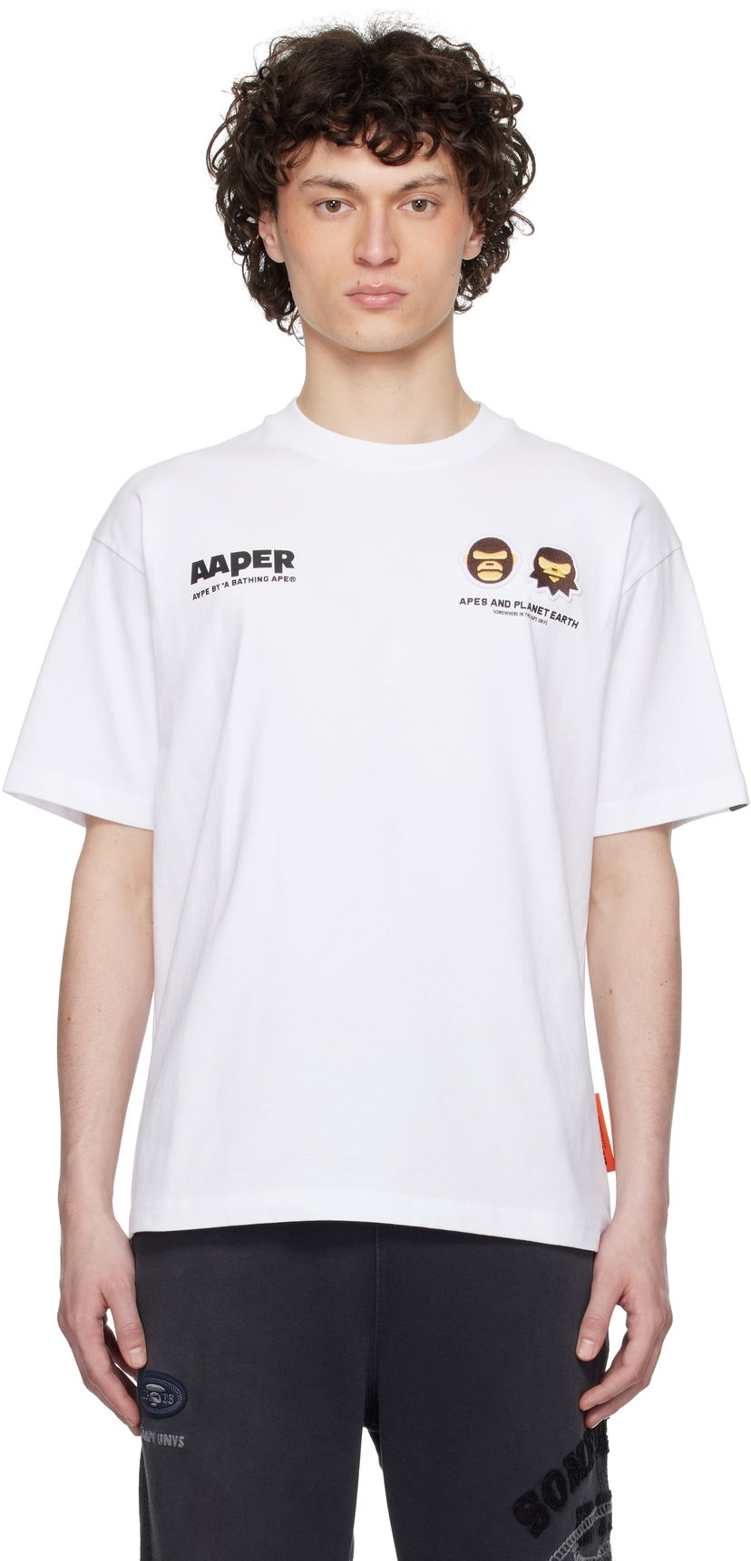 T-shirt AAPE by A Bathing Ape AAPE by A Bathing Ape 'AAPER' Basic T-Shirt Vit | AAPTEM1675XXNWHX