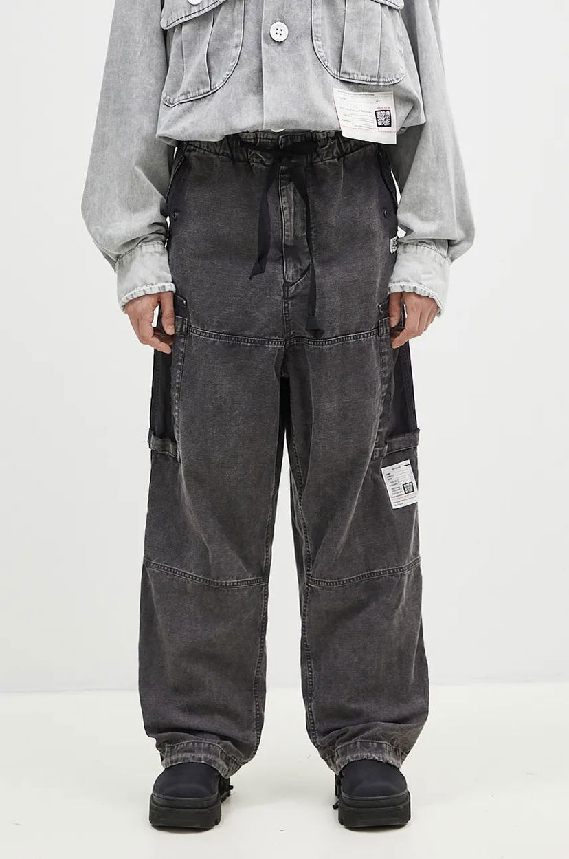 Cargo byxor Maison MIHARA YASUHIRO Satin Cargo Pants Svart | J13PT171