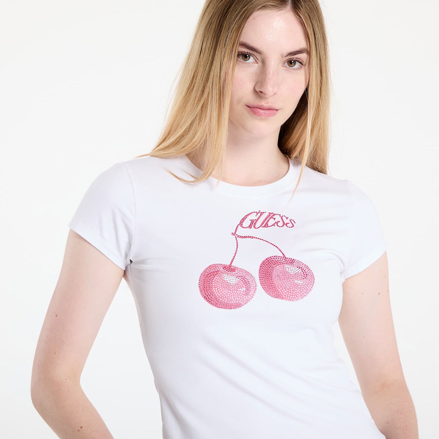 T-shirt GUESS GUESS Wavy Cherry Logo Tee Vit | W5YI30K49A1-G011, 1