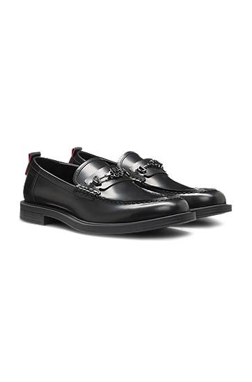 Kläder och accessoarer BOSS Stacked-Logo Bit Leather Loafers Svart | 50548574