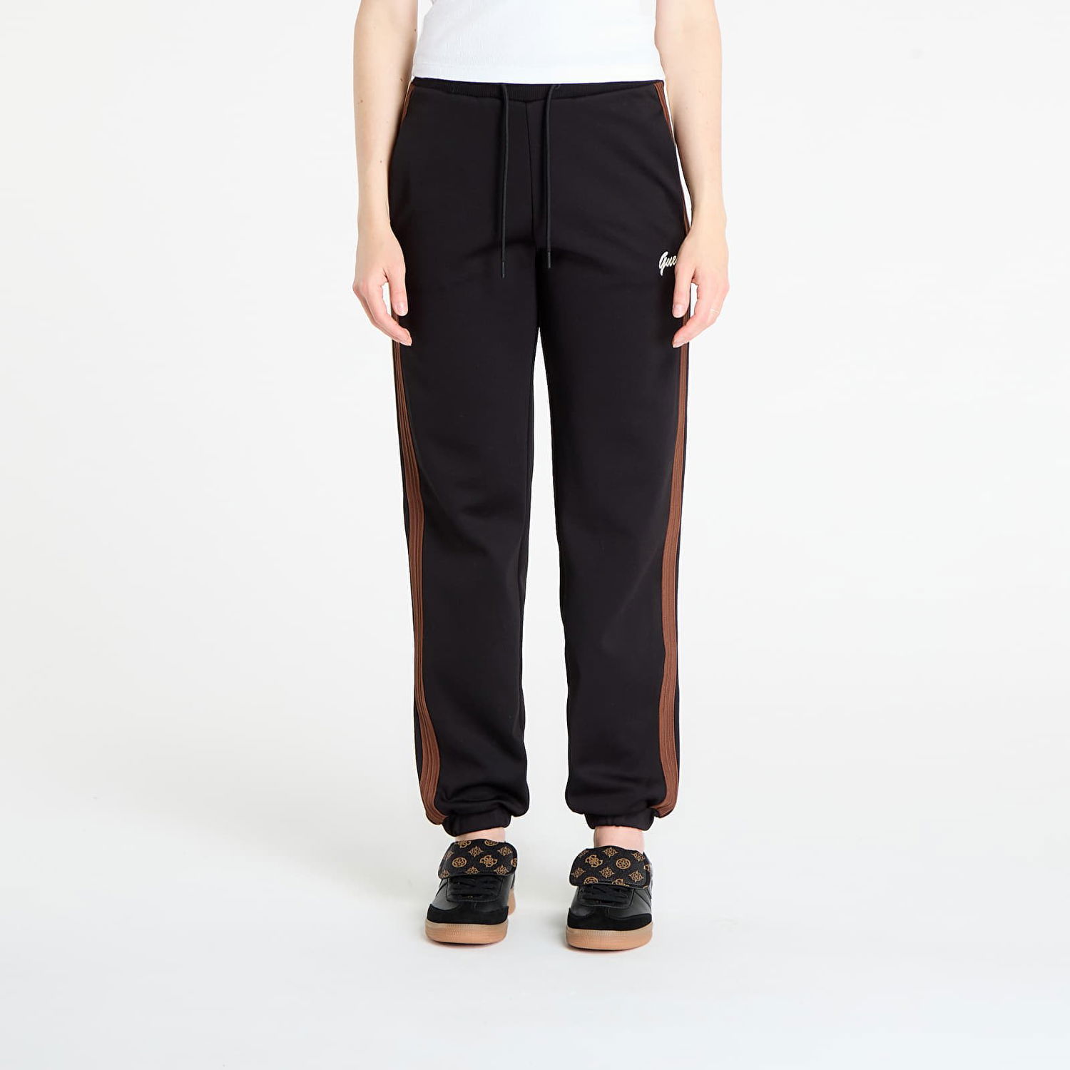 Träningsbyxor GUESS GUESS Fabia Jogger Sweatpants Svart | V5BB02KCX22-JBLK, 0