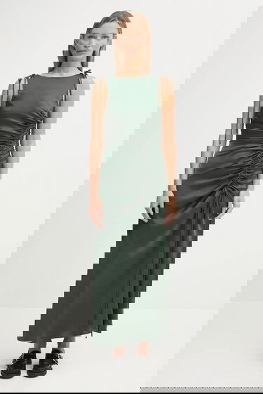 Klä GANNI GANNI Stretch Satin Gathered Maxi Dress Grön | W0739, 0