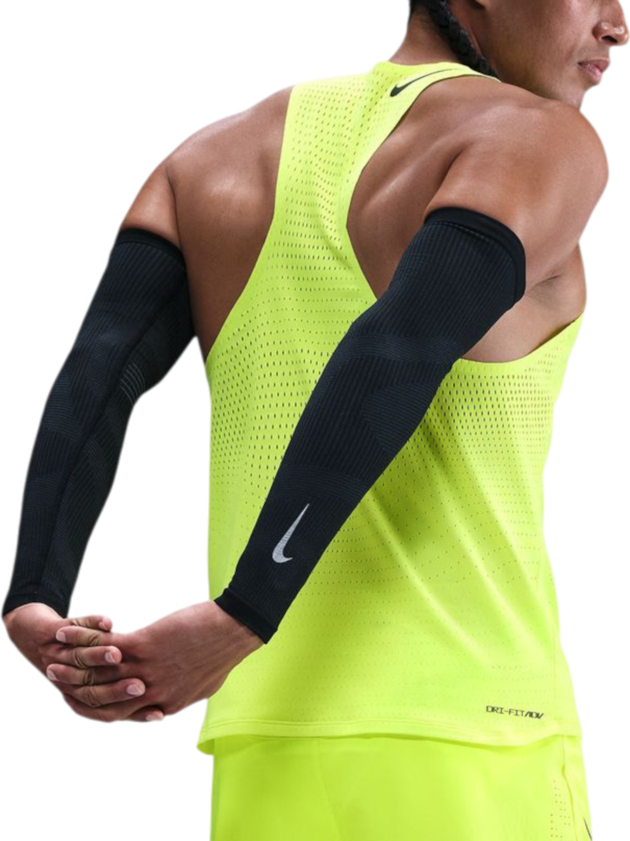 Linne Nike AeroSwift Performance Running Tank Top Gul | fn4231-702, 1