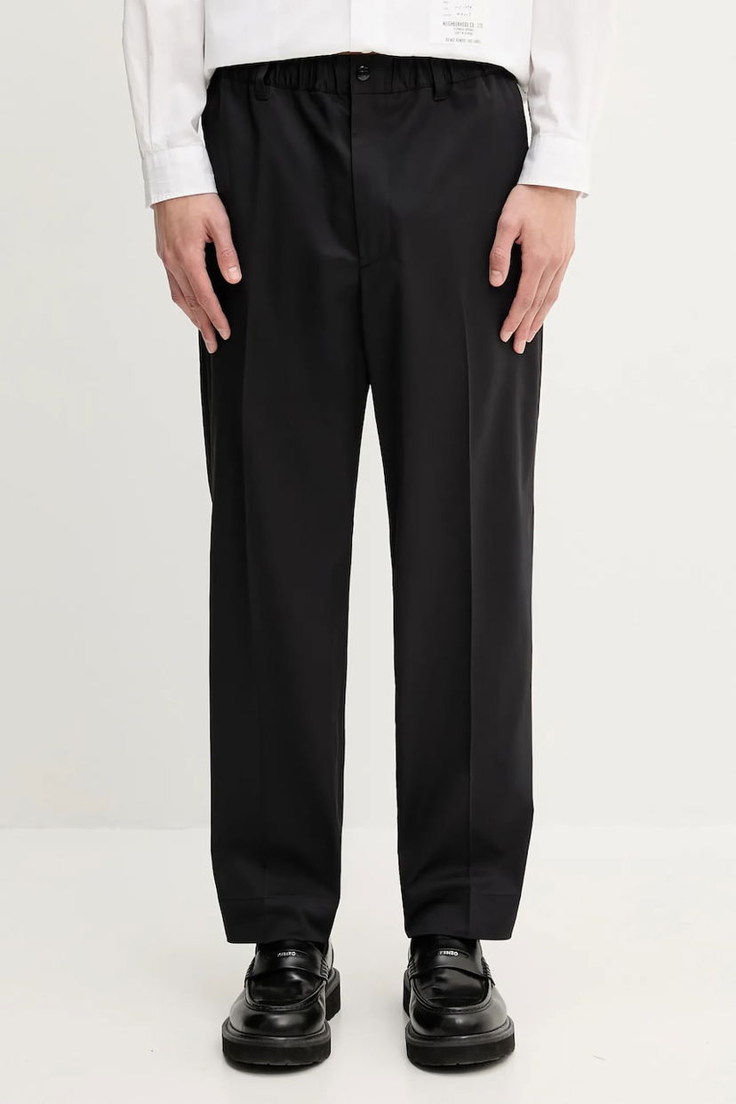 Byxor Neighborhood NEIGHBORHOOD TAPEREDSILHOUETTE Tapered Trousers Svart | 251ZANH.PTM01