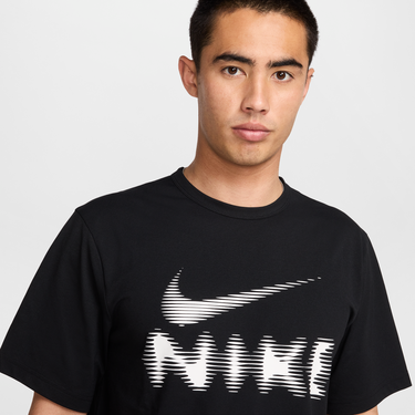 T-shirt Nike Dri-FIT UV Hyverse T-Shirt Svart | HQ7987-010, 1