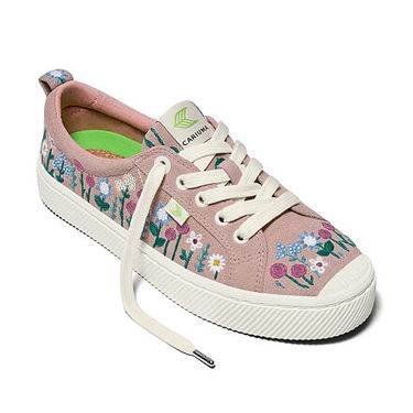 Sneakers och skor Cariuma OCA Low Embroidered Flowers Rosa | 100102R49, 3