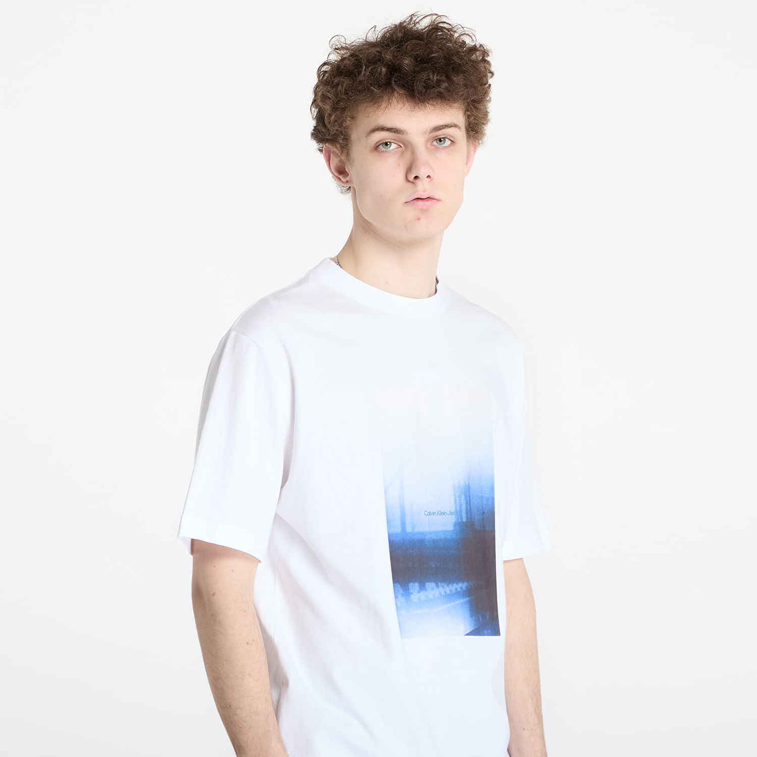 T-shirt CALVIN KLEIN Calvin Klein Jeans Hazy City T-Shirt Vit | J30J327477 YAF, 1
