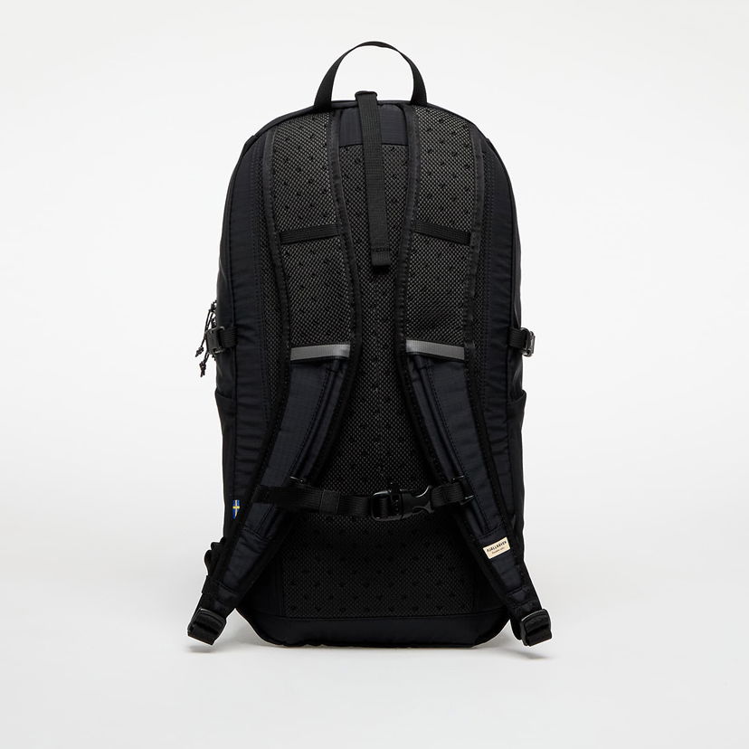 Ryggsäck FJÄLLRÄVEN Fjallraven Abisko Softpack 16 Backpack Svart | F23200307-550