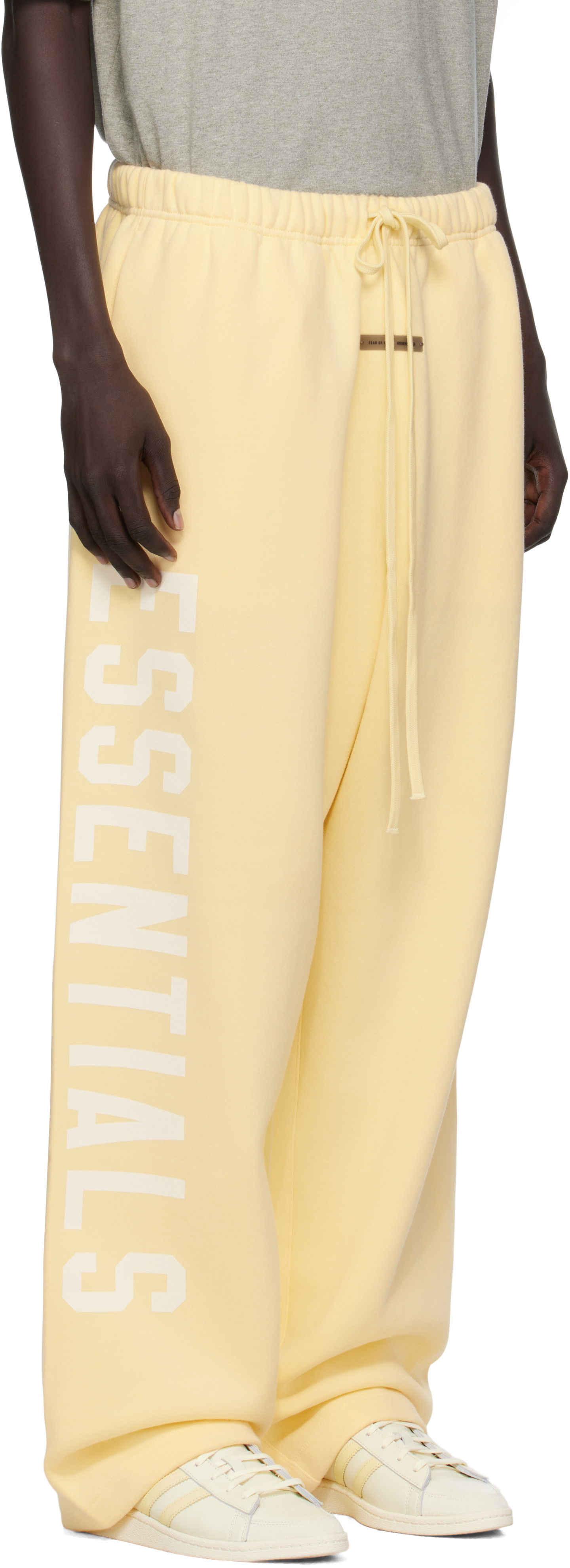 Träningsbyxor Fear of God Fear of God ESSENTIALS Lounge Fleece Sweatpants Gul | 130SP254328F, 1