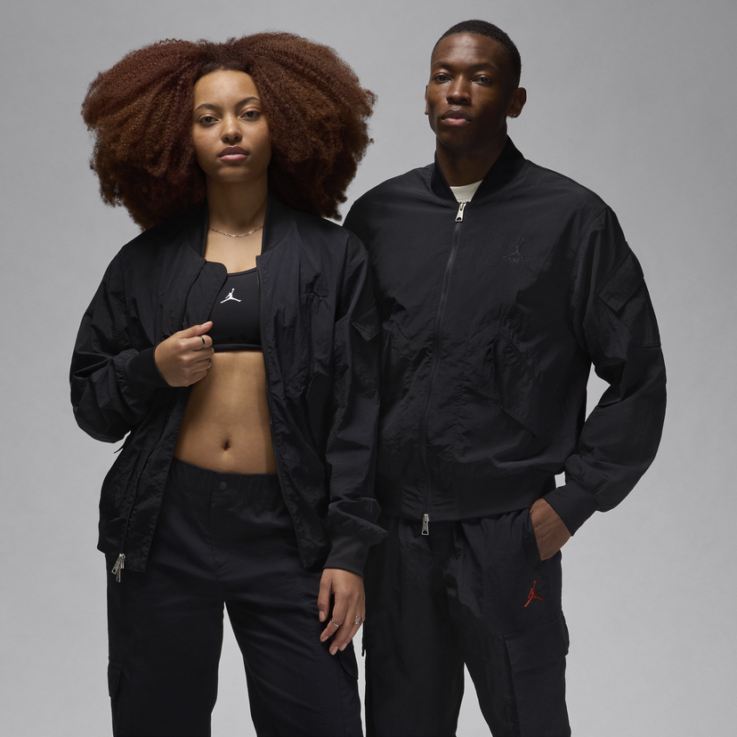 Jacka Jordan Jordan Essentials Renegade Svart | FN4623-010