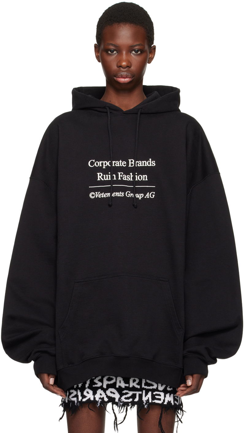 Sweatshirt VETEMENTS Black 'Corporate Brands Ruin Fashion' Hoodie Svart | UA65HD660B