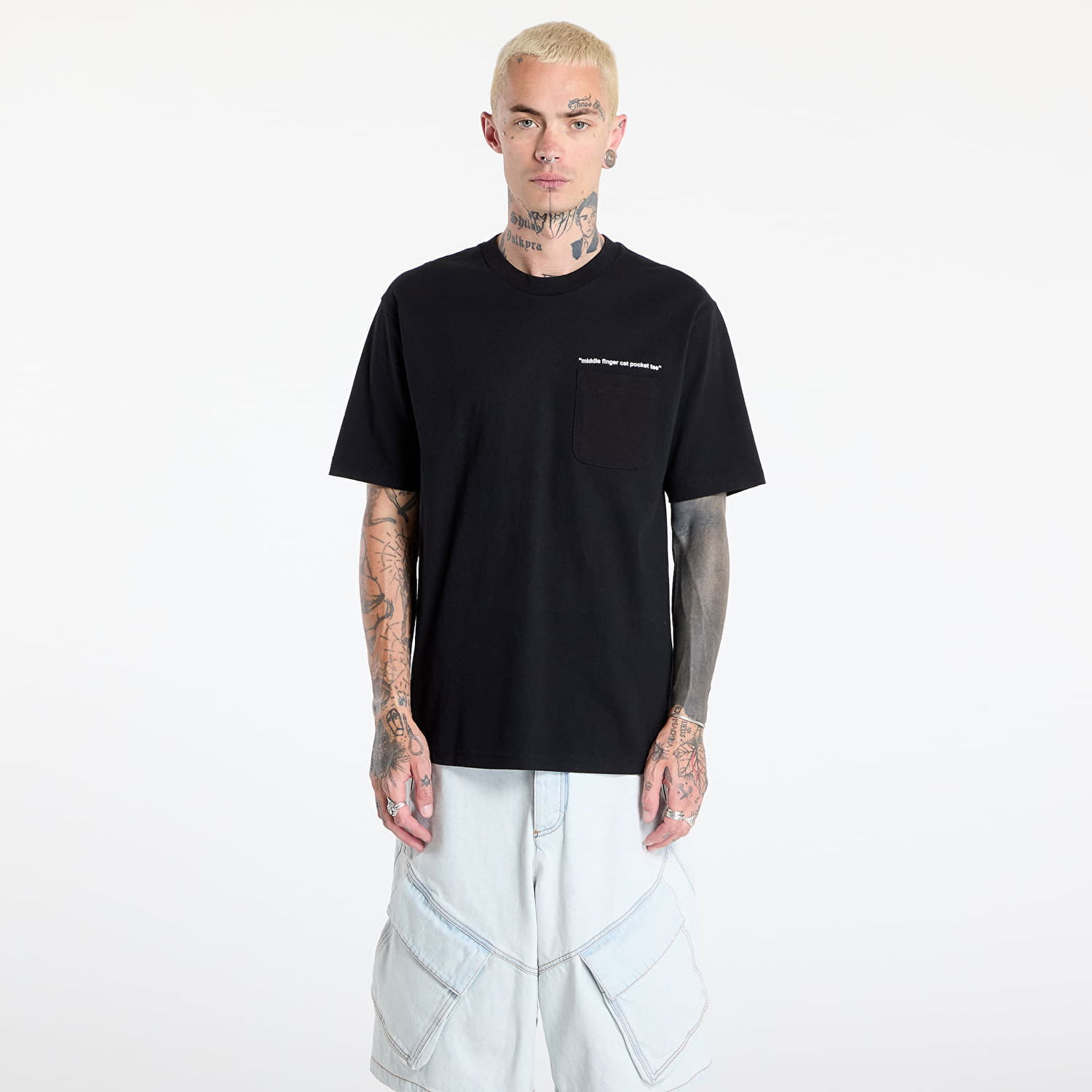 T-shirt RIPNDIP RIPNDIP Middle Finger Cat Pocket T-Shirt Svart | RNDSUM25139, 0