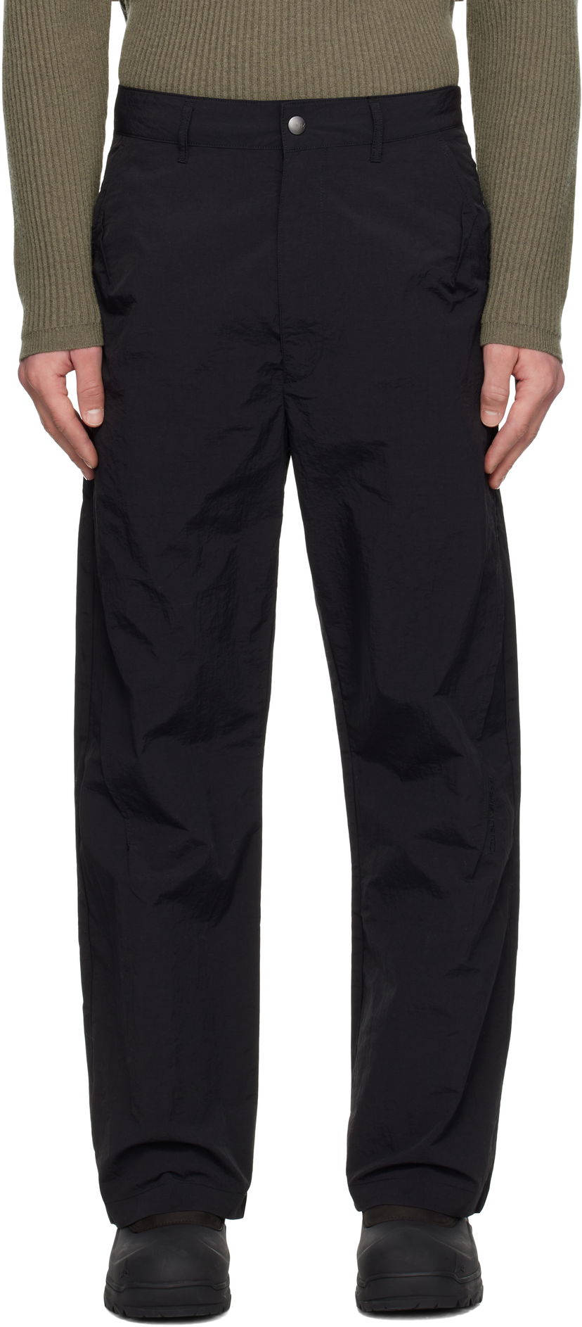 Byxor izzue Pleated Taslan Trousers Svart | IZXPTL6111F4NBKX