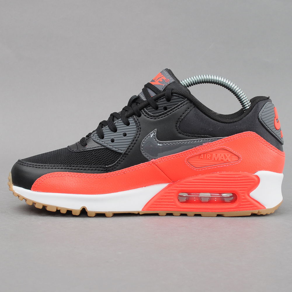 Sneakers och skor Nike Air Max 90 Essential "Black Bright Crimson" WS Svart | 616730-025, 0