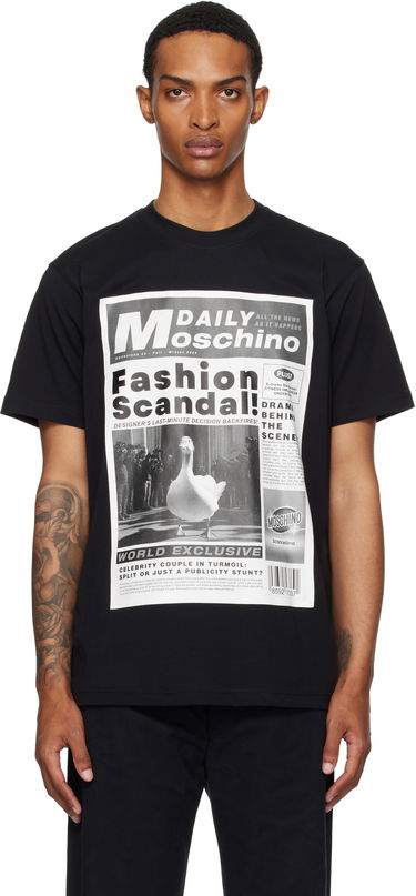 T-shirt Moschino Moschino Daily Newspaper Graphic Tee Svart | 252ZZ072452411555, 0