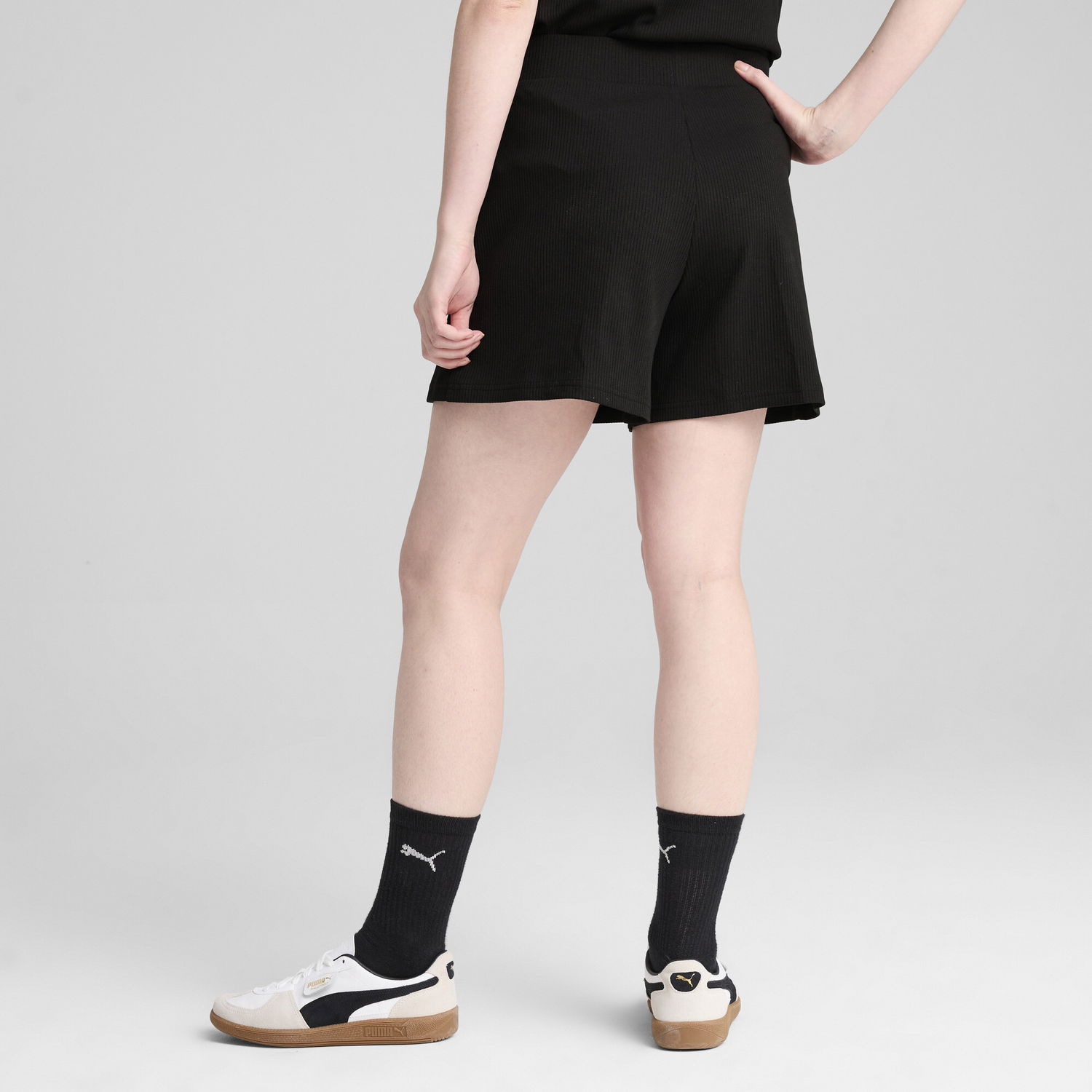 Shorts Puma ESS Elevated 5" High-Waisted Ribbed Shorts Svart | 685026_01, 1