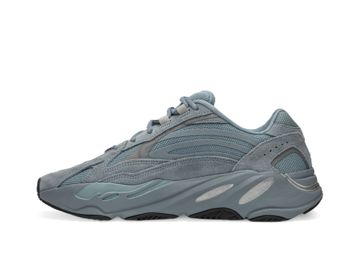 Sneakers och skor adidas Yeezy Yeezy Boost 700 V2 "Hospital Blue" Blå | FV8424