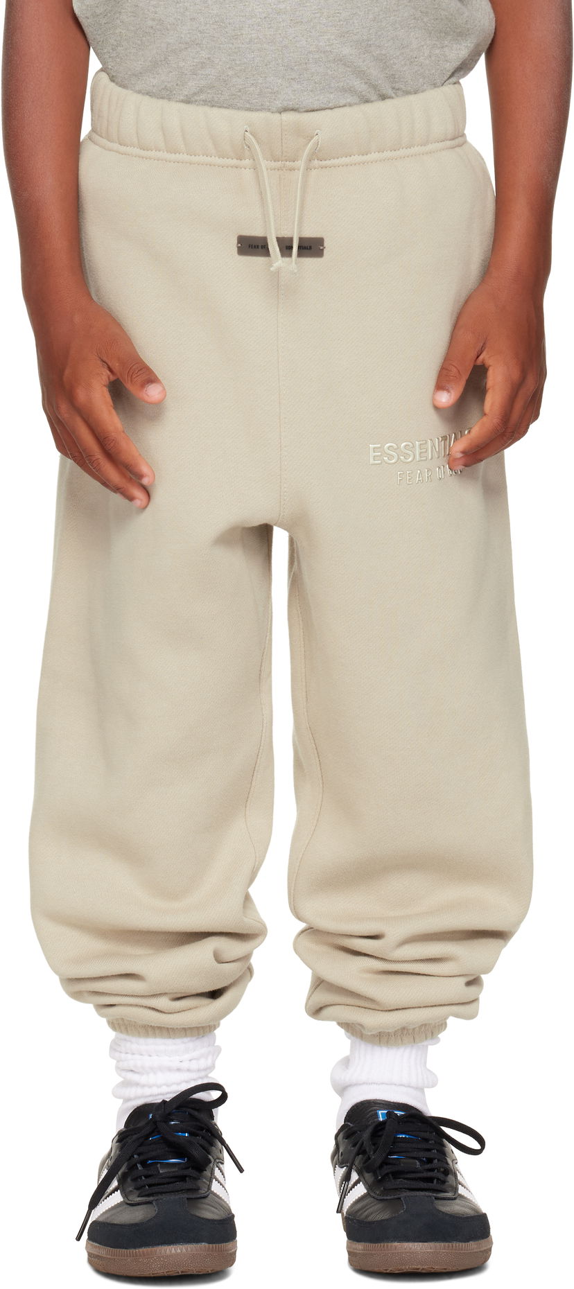 Träningsbyxor Fear of God ESSENTIALS Classic Fit Sweatpants Beige | 785SP253216K