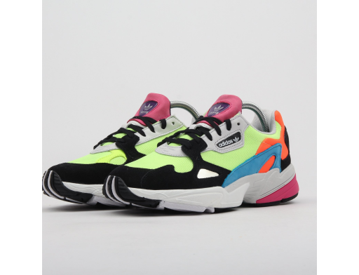 Sneakers och skor adidas Originals Falcon W Flerfärgad | CG6210