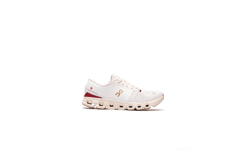 Sneakers och skor On Running Cloud X 4 Vit | 3MF10752734