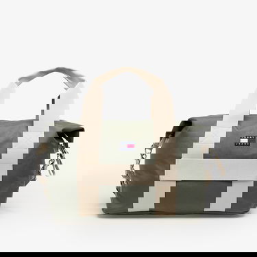 Resväska Tommy Hilfiger Tommy Jeans Retro Cool Duffle Bag Grön | AM0AM13325 MRH, 0