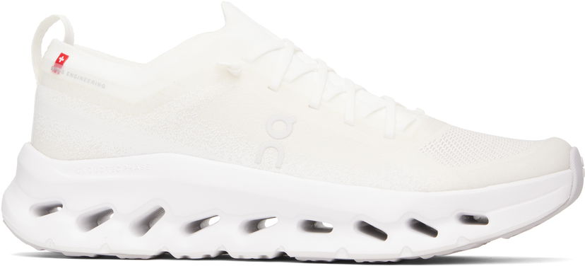 Sneakers och skor On Running Cloudtilt Moon Vit | 3WF30420664