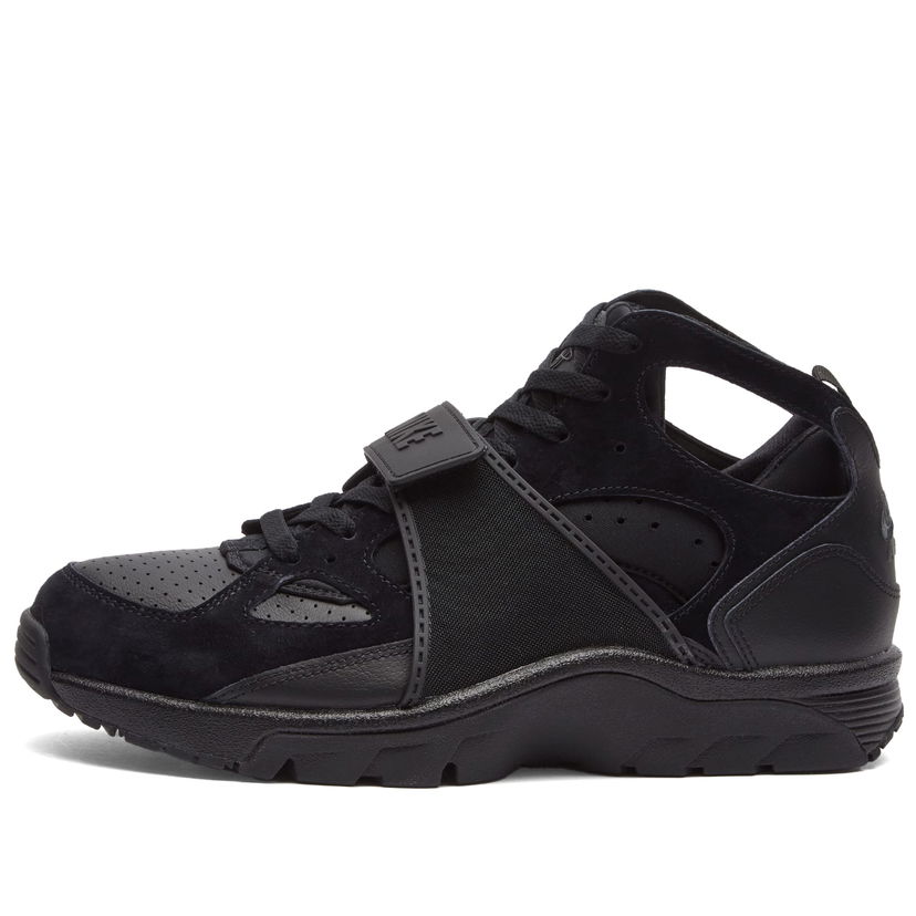 Sneakers och skor Nike Air Trainer Huarache SP UK 10 Svart | IB0497-002